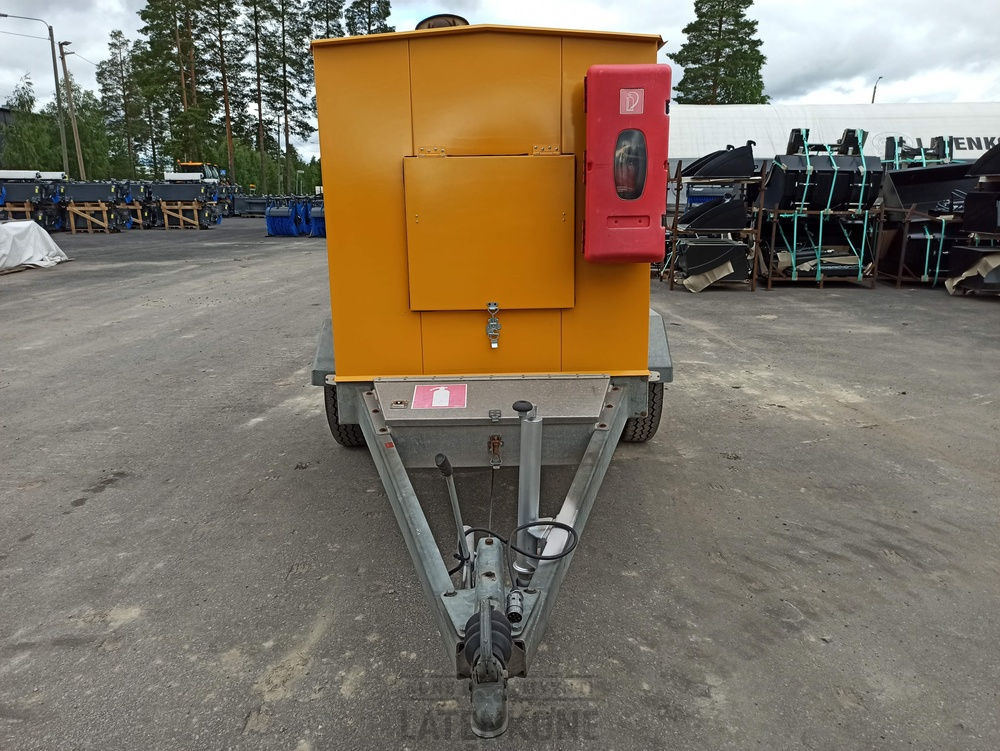 Generaattori 63kVa hinattava - Elektrický generátor: obrázok 3 Generaattori 63kVa hinattava - Elektrický generátor: obrázok 3
