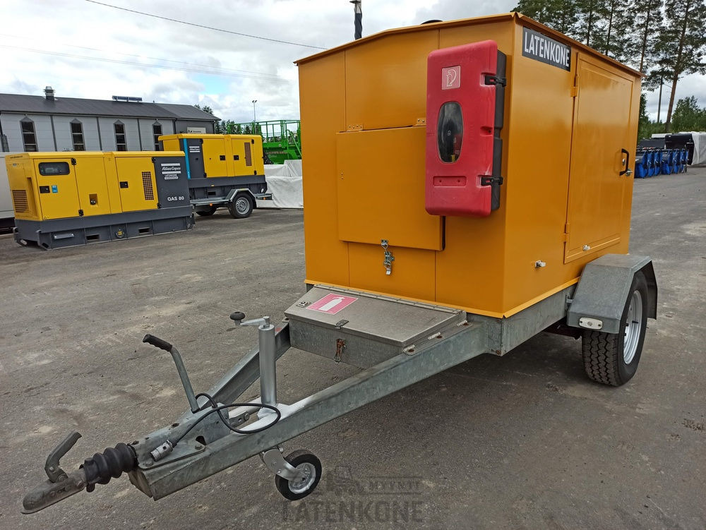 Generaattori 63kVa hinattava - Elektrický generátor: obrázok 4 Generaattori 63kVa hinattava - Elektrický generátor: obrázok 4