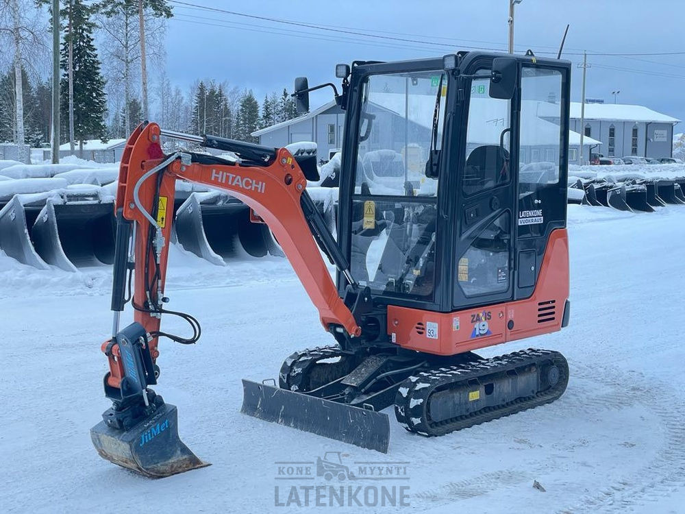 Hitachi ZX 19-6 kaivinkone - Pásové rýpadlo: obrázok 4 Hitachi ZX 19-6 kaivinkone - Pásové rýpadlo: obrázok 4