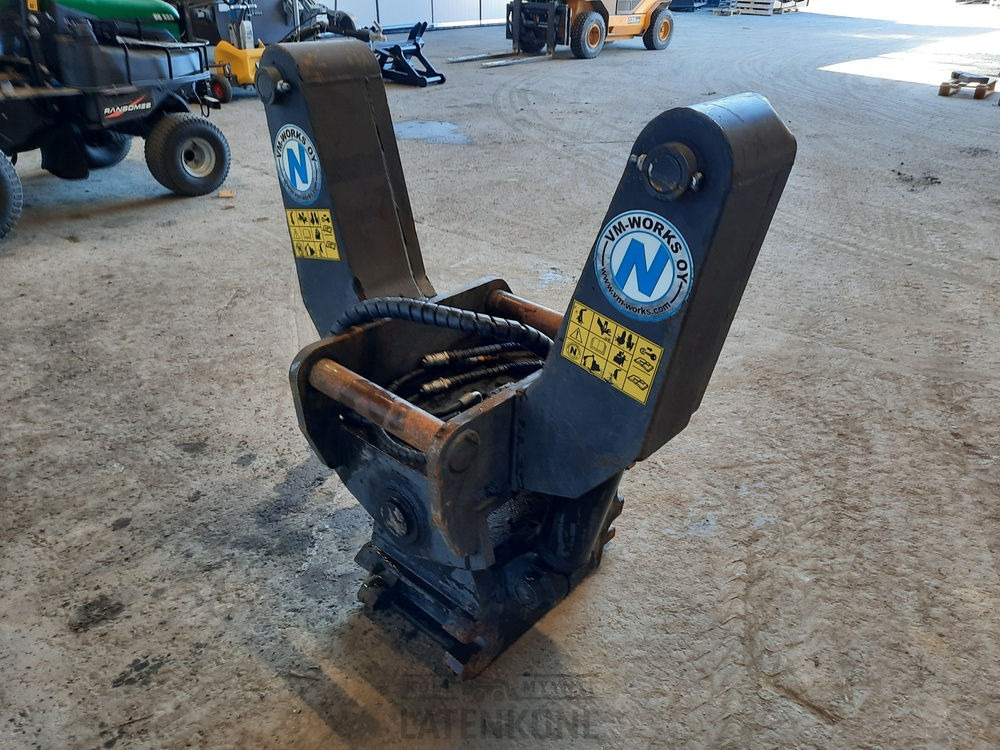 Niskakangas Kallistuva väliliitin S60-S60 suojattu - Rýchloupínacia zariadenia pre Stavebné stroje: obrázok 1 Niskakangas Kallistuva väliliitin S60-S60 suojattu - Rýchloupínacia zariadenia pre Stavebné stroje: obrázok 1