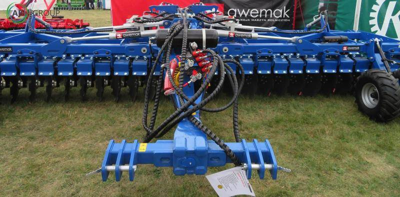 Awemak hydraulically folding heavy disc harrow Goliath CBTHD60, 6 m - Diskový pluh: obrázok 4 Awemak hydraulically folding heavy disc harrow Goliath CBTHD60, 6 m - Diskový pluh: obrázok 4