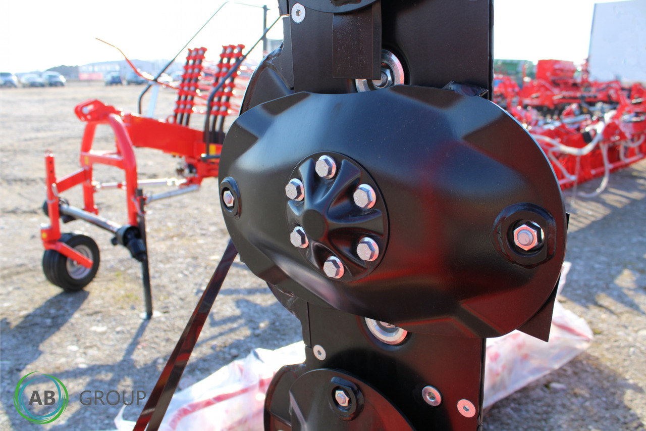 Harmak disc mower DMZ 240 - Kosačka: obrázok 5 Harmak disc mower DMZ 240 - Kosačka: obrázok 5