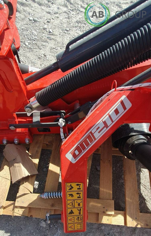 Harmak disc mower with roller conditioner DM-210 - Kosačka: obrázok 4 Harmak disc mower with roller conditioner DM-210 - Kosačka: obrázok 4