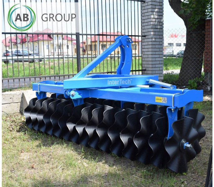 Inter-Tech agregat przedni talerzowy 2.5 m - Diskový pluh: obrázok 4 Inter-Tech agregat przedni talerzowy 2.5 m - Diskový pluh: obrázok 4