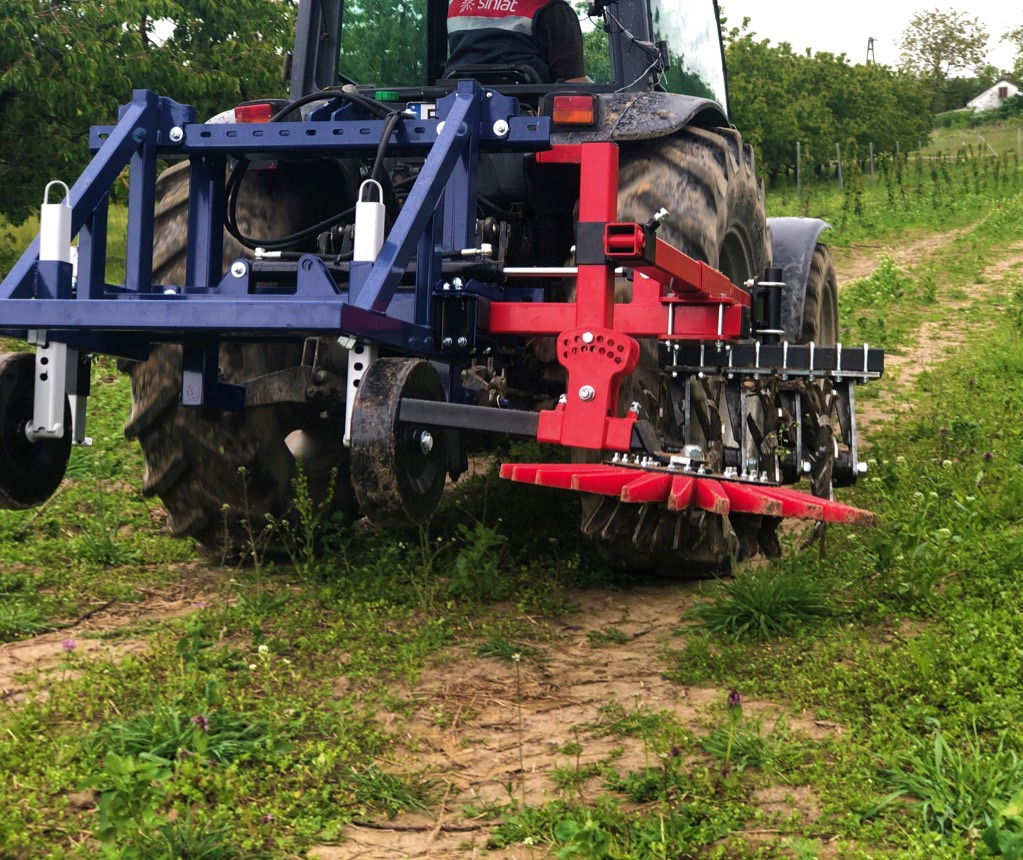 Jagoda one-sided orchard weeder KLAUDIA X1 - Kultivátor: obrázok 1 Jagoda one-sided orchard weeder KLAUDIA X1 - Kultivátor: obrázok 1