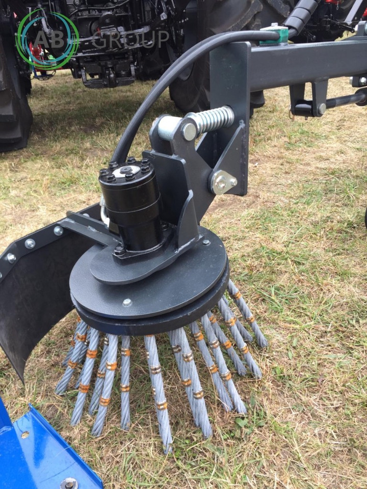 Metal-Technik weeder brush - Zametač: obrázok 3 Metal-Technik weeder brush - Zametač: obrázok 3