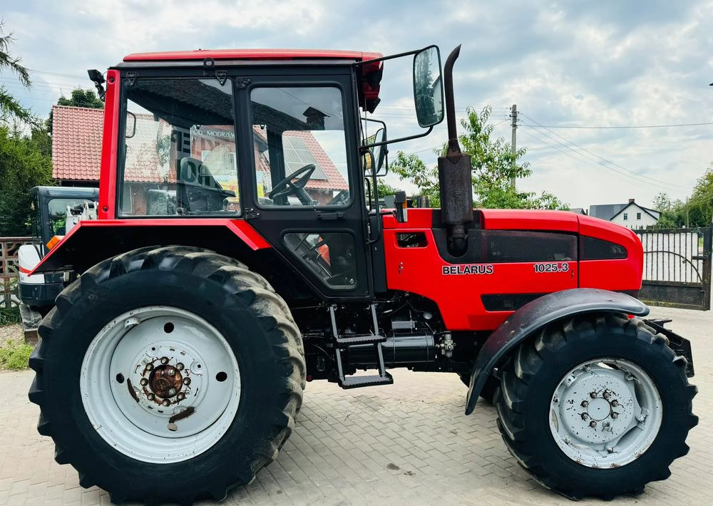 Belarus 1025.3 - Traktor: obrázok 5 Belarus 1025.3 - Traktor: obrázok 5