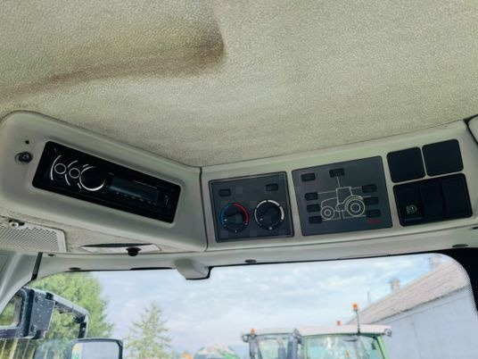 Claas ARION 640 - Traktor: obrázok 5 Claas ARION 640 - Traktor: obrázok 5