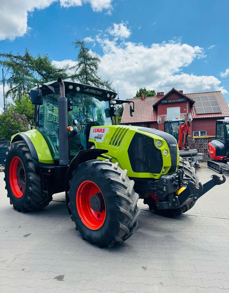 Claas Arion 640 - Traktor: obrázok 4 Claas Arion 640 - Traktor: obrázok 4