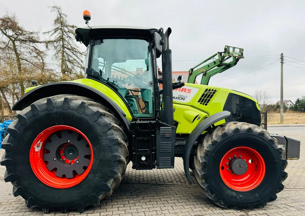 Claas Axion 850 - Traktor: obrázok 2 Claas Axion 850 - Traktor: obrázok 2