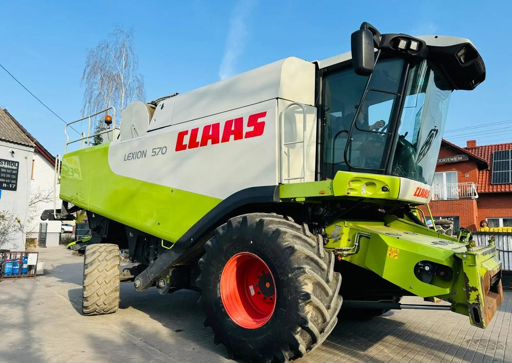 Claas Lexion 570 - Obilný kombajn: obrázok 2 Claas Lexion 570 - Obilný kombajn: obrázok 2