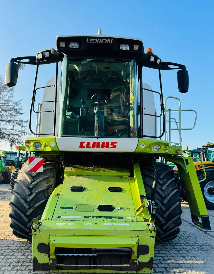 Claas Lexion 570C - Obilný kombajn: obrázok 2 Claas Lexion 570C - Obilný kombajn: obrázok 2
