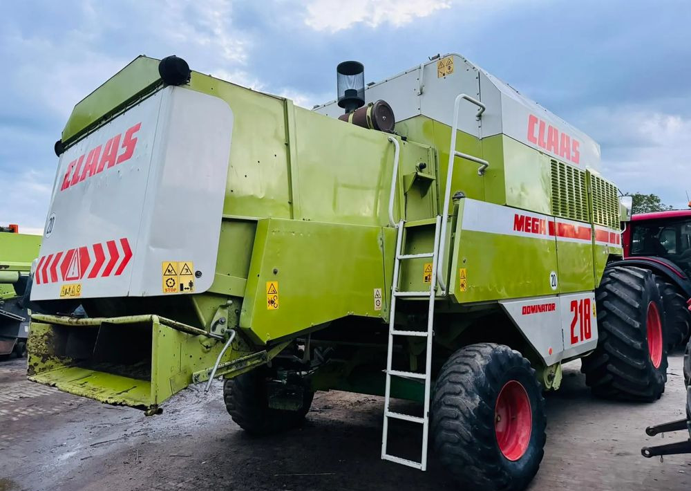 Claas MEGA 218 - Obilný kombajn: obrázok 2 Claas MEGA 218 - Obilný kombajn: obrázok 2
