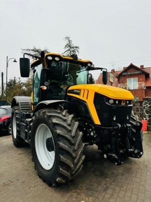 JCB FASTRAC 4220 - Traktor: obrázok 4 JCB FASTRAC 4220 - Traktor: obrázok 4