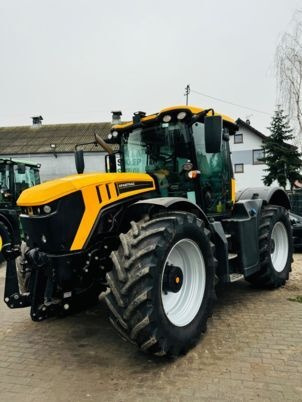 JCB FASTRAC 4220 - Traktor: obrázok 1 JCB FASTRAC 4220 - Traktor: obrázok 1