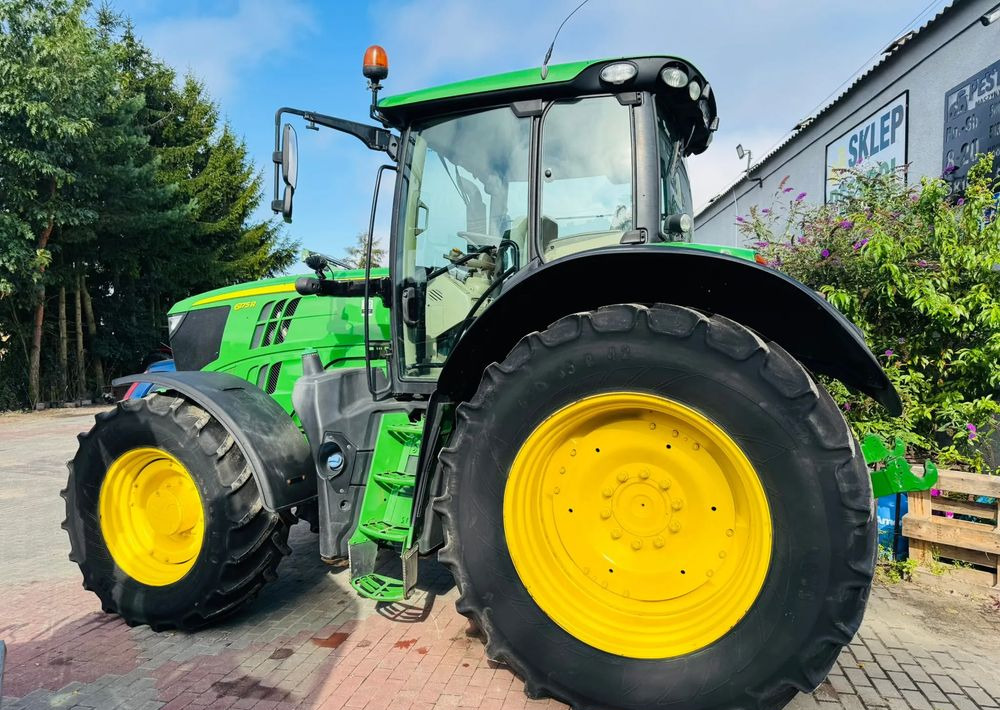John Deere 6175R - Traktor: obrázok 2 John Deere 6175R - Traktor: obrázok 2