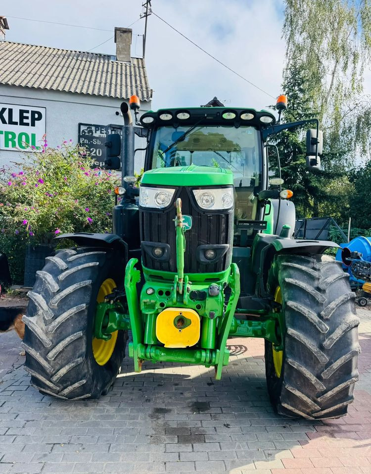 John Deere 6175R - Traktor: obrázok 4 John Deere 6175R - Traktor: obrázok 4