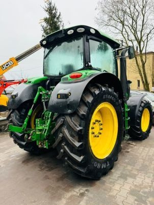 John Deere 6210R - Traktor: obrázok 4 John Deere 6210R - Traktor: obrázok 4
