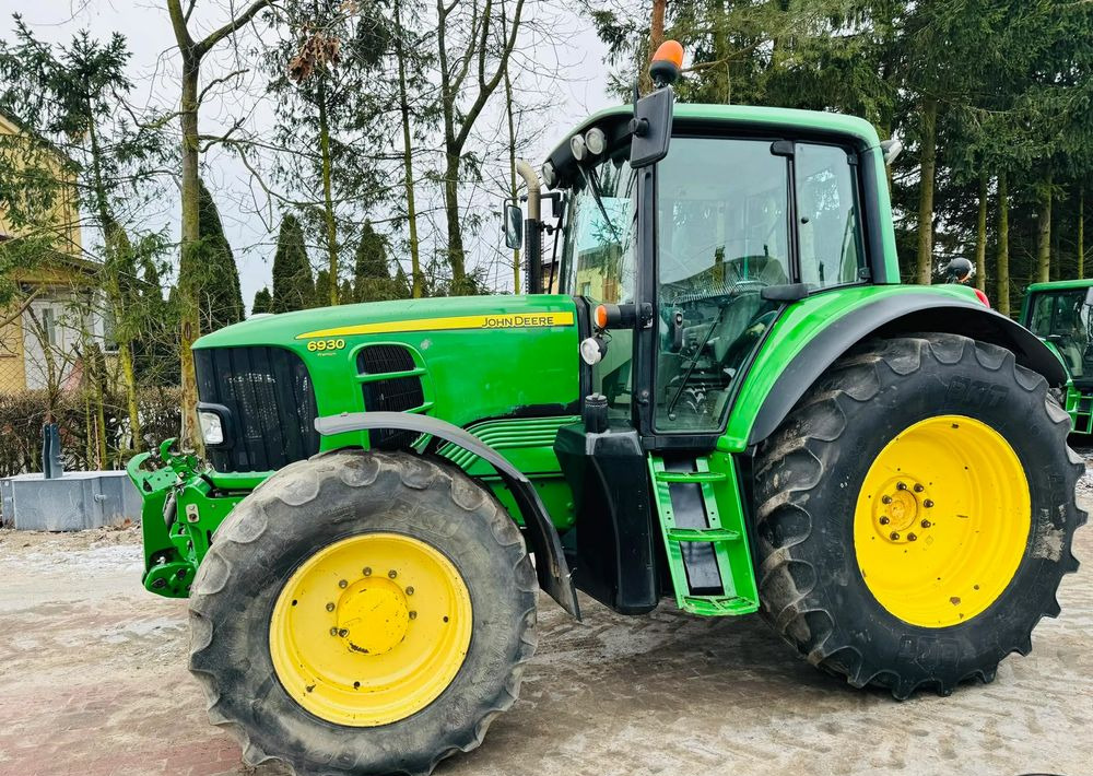 John Deere 6930 - Traktor: obrázok 2 John Deere 6930 - Traktor: obrázok 2