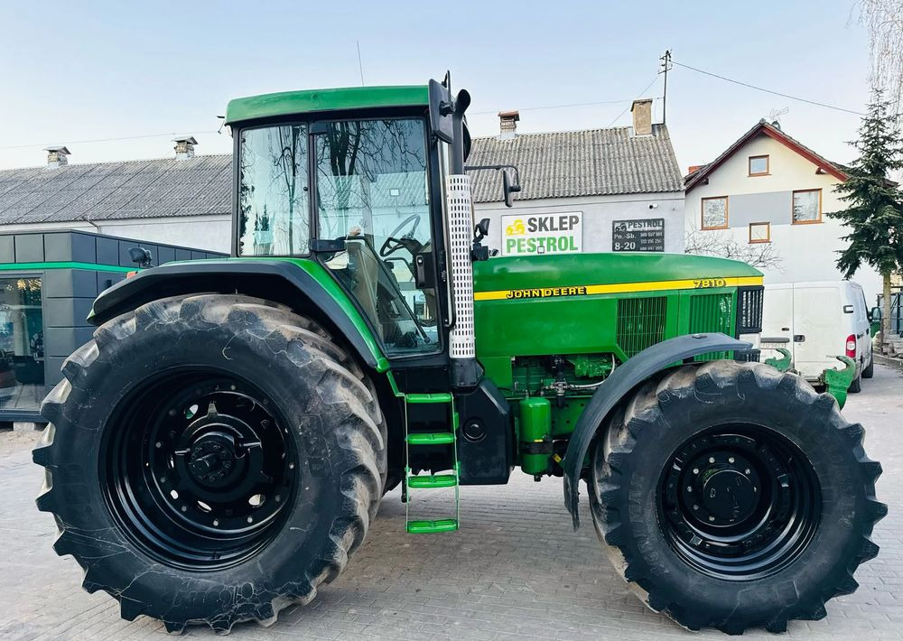 John Deere 7810 - Traktor: obrázok 3 John Deere 7810 - Traktor: obrázok 3