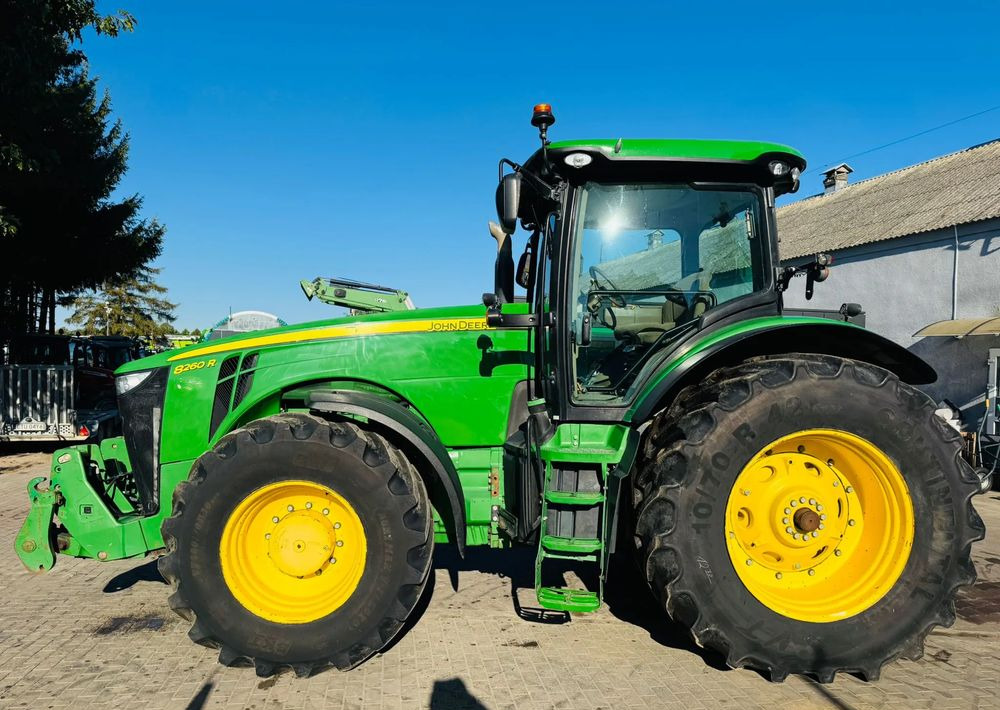 John Deere 8345R - Traktor: obrázok 5 John Deere 8345R - Traktor: obrázok 5