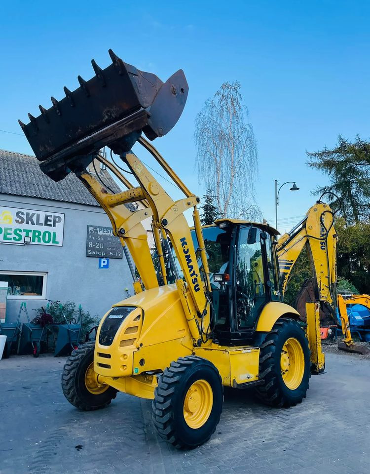 Komatsu WB93R - Rýpadlo-nakladač: obrázok 1 Komatsu WB93R - Rýpadlo-nakladač: obrázok 1