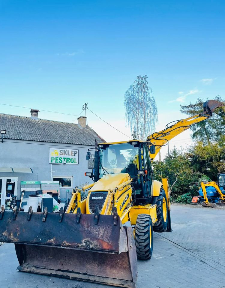 Komatsu WB93R - Rýpadlo-nakladač: obrázok 4 Komatsu WB93R - Rýpadlo-nakladač: obrázok 4