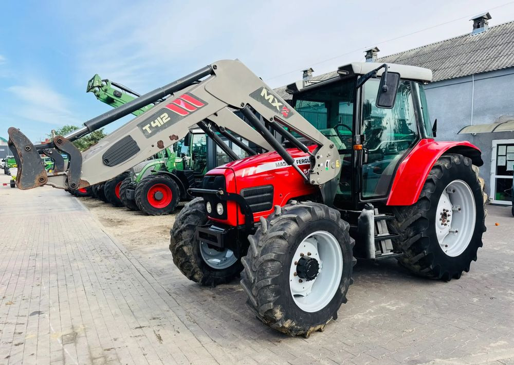 Massey Ferguson 5460 - Traktor: obrázok 1 Massey Ferguson 5460 - Traktor: obrázok 1