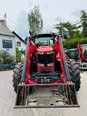 Massey Ferguson 7620 DYNASHIFT - Traktor: obrázok 3 Massey Ferguson 7620 DYNASHIFT - Traktor: obrázok 3
