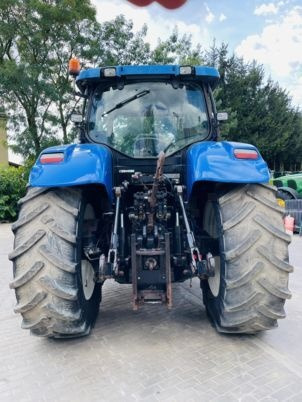 New Holland T7030 - Traktor: obrázok 4 New Holland T7030 - Traktor: obrázok 4
