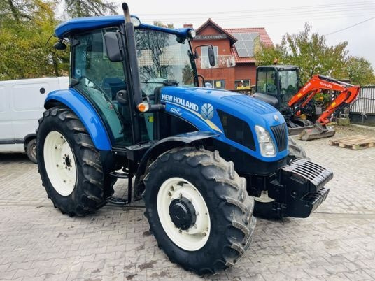 New Holland TD5.115 - Traktor: obrázok 2 New Holland TD5.115 - Traktor: obrázok 2