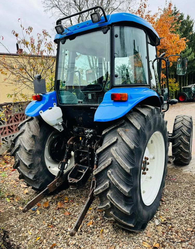 Traktor New Holland TD5050: obrázok 9