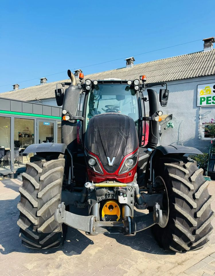 Valtra T174 Versu - Traktor: obrázok 3 Valtra T174 Versu - Traktor: obrázok 3