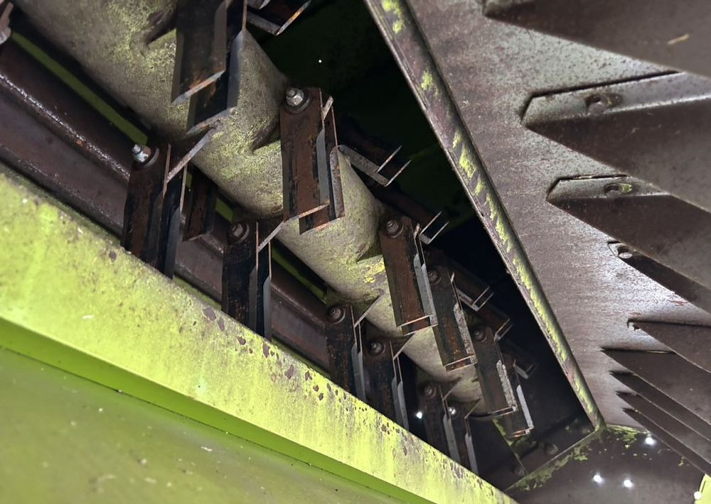 Claas Lexion 430 Montana - Obilný kombajn: obrázok 5 Claas Lexion 430 Montana - Obilný kombajn: obrázok 5