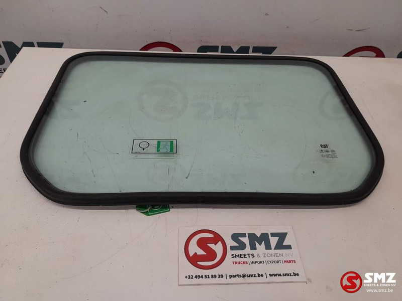 Caterpillar Glass rear Caterpillar - Okno a diely pre Manipulačná technika: obrázok 1 Caterpillar Glass rear Caterpillar - Okno a diely pre Manipulačná technika: obrázok 1