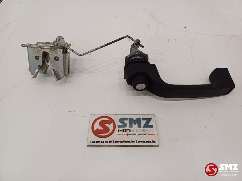 Caterpillar Handle + lock Caterpillar - Kabína a interiér pre Manipulačná technika: obrázok 1 Caterpillar Handle + lock Caterpillar - Kabína a interiér pre Manipulačná technika: obrázok 1
