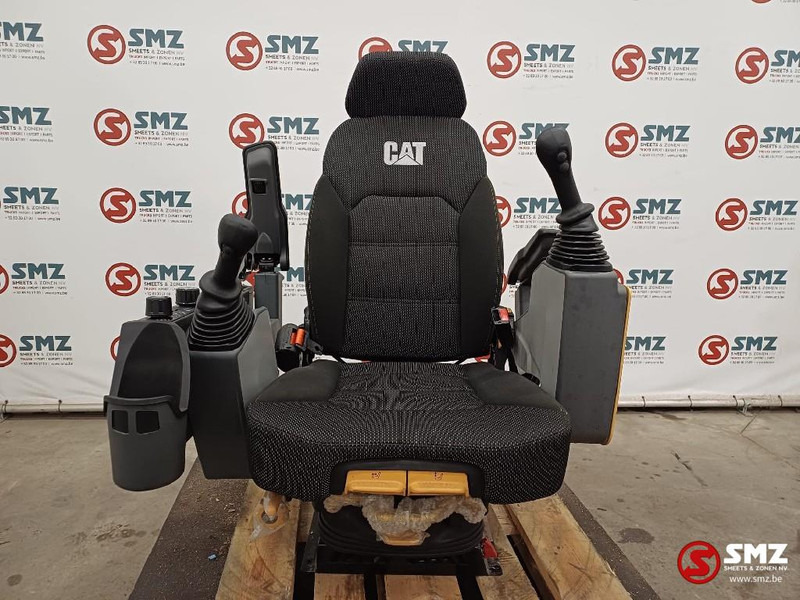 Caterpillar Seat complete Caterpillar - Kabína a interiér pre Manipulačná technika: obrázok 1 Caterpillar Seat complete Caterpillar - Kabína a interiér pre Manipulačná technika: obrázok 1
