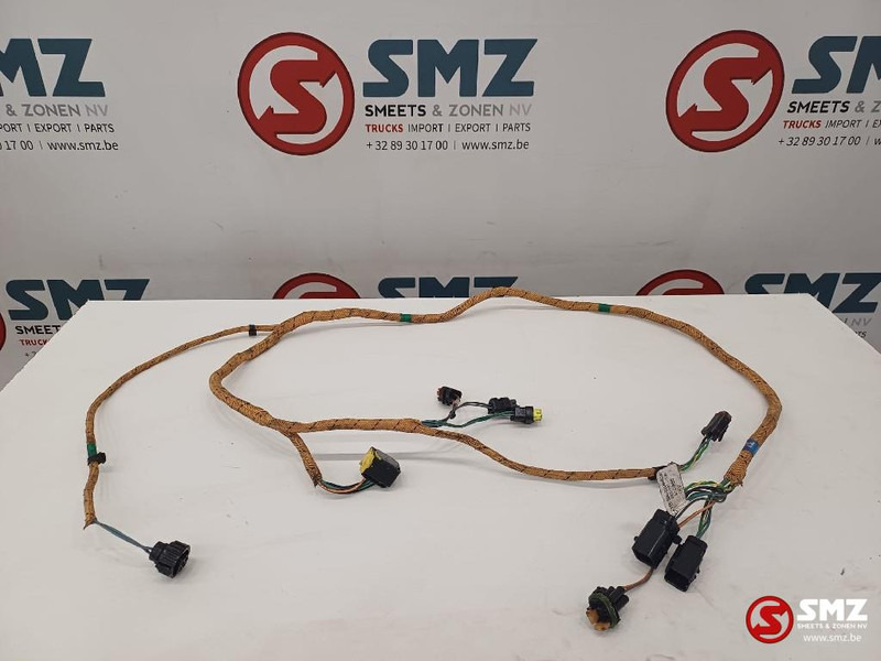 Caterpillar Wire harness Caterpillar - Kábel/ Káblový zväzok pre Manipulačná technika: obrázok 1 Caterpillar Wire harness Caterpillar - Kábel/ Káblový zväzok pre Manipulačná technika: obrázok 1