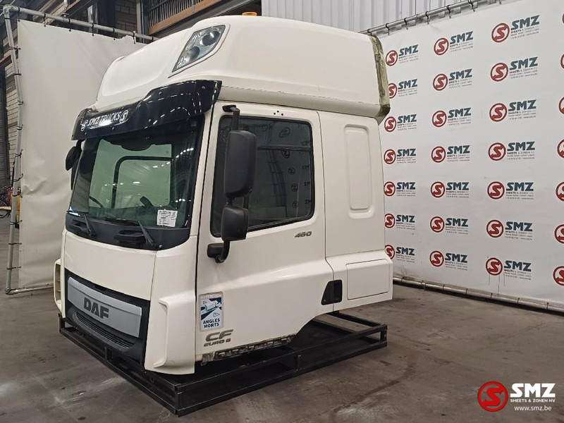 DAF Occ cabine compleet DAF - Kabína a interiér pre Nákladné auto: obrázok 4 DAF Occ cabine compleet DAF - Kabína a interiér pre Nákladné auto: obrázok 4