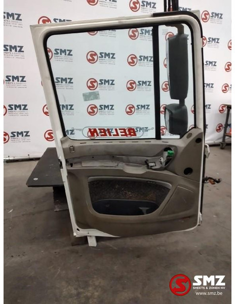 DAF Occ deur links DAF - Dvere a diely pre Nákladné auto: obrázok 2 DAF Occ deur links DAF - Dvere a diely pre Nákladné auto: obrázok 2