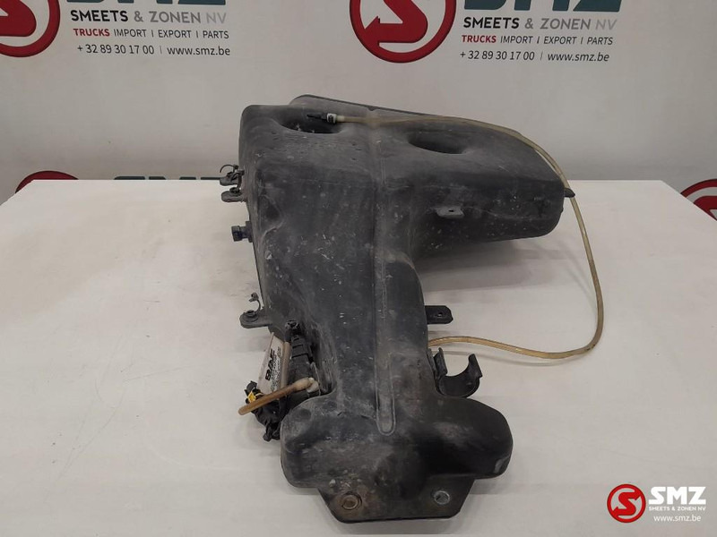 DAF Occ ruitensproeiervloeistofreservoir DAF - Okno a diely pre Nákladné auto: obrázok 3 DAF Occ ruitensproeiervloeistofreservoir DAF - Okno a diely pre Nákladné auto: obrázok 3