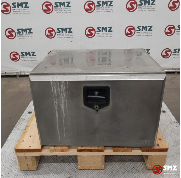 Diversen Occ gereedschapskoffer 60 cm x 50 cm x 40 cm - Rám/ Podvozok pre Nákladné auto: obrázok 1 Diversen Occ gereedschapskoffer 60 cm x 50 cm x 40 cm - Rám/ Podvozok pre Nákladné auto: obrázok 1