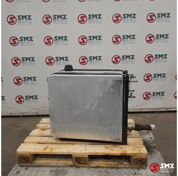 Diversen Occ hydraulische tank 200L - Hydraulická nádrž pre Nákladné auto: obrázok 4 Diversen Occ hydraulische tank 200L - Hydraulická nádrž pre Nákladné auto: obrázok 4