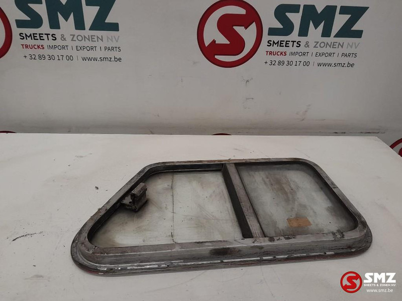 Diversen Occ schuifraam Gebo - Okno a diely pre Nákladné auto: obrázok 1 Diversen Occ schuifraam Gebo - Okno a diely pre Nákladné auto: obrázok 1