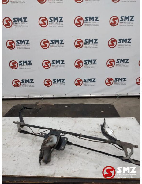 Iveco Occ ruitenwissermotor + mechanisme Iveco - Stierač pre Nákladné auto: obrázok 2 Iveco Occ ruitenwissermotor + mechanisme Iveco - Stierač pre Nákladné auto: obrázok 2