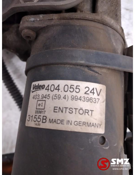 Iveco Occ ruitenwissermotor + mechanisme Iveco - Stierač pre Nákladné auto: obrázok 3 Iveco Occ ruitenwissermotor + mechanisme Iveco - Stierač pre Nákladné auto: obrázok 3