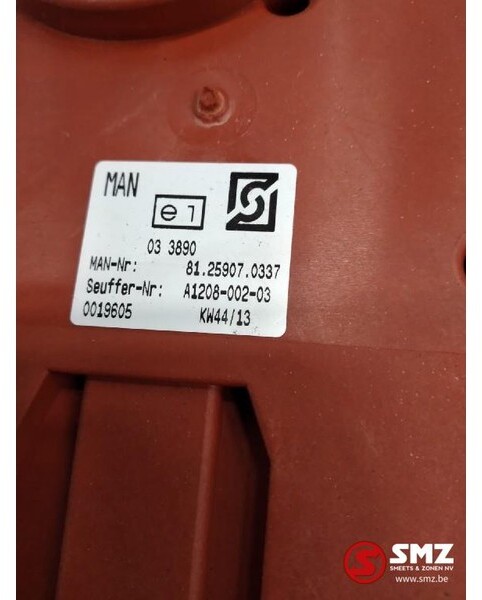 MAN Occ Ecu omvormer 24V/12V 10A MAN TGX - Riadiaca jednotka pre Nákladné auto: obrázok 3 MAN Occ Ecu omvormer 24V/12V 10A MAN TGX - Riadiaca jednotka pre Nákladné auto: obrázok 3