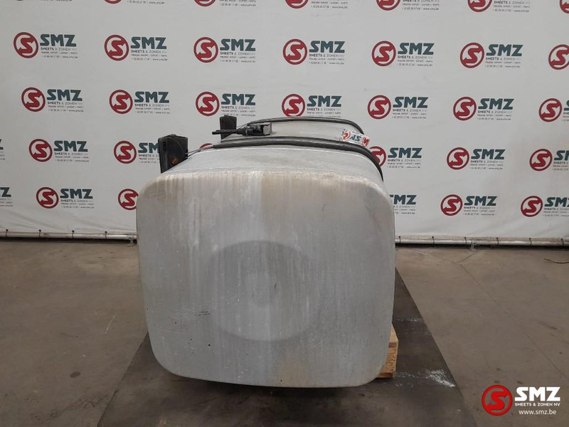 MAN Occ brandstoftank 600L + steunen MAN - Palivová nádrž pre Nákladné auto: obrázok 4 MAN Occ brandstoftank 600L + steunen MAN - Palivová nádrž pre Nákladné auto: obrázok 4