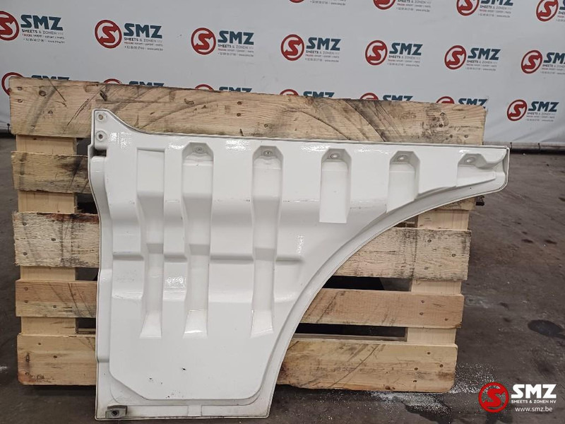 MAN Occ deurverlenging rechts MAN - Dvere a diely pre Nákladné auto: obrázok 2 MAN Occ deurverlenging rechts MAN - Dvere a diely pre Nákladné auto: obrázok 2