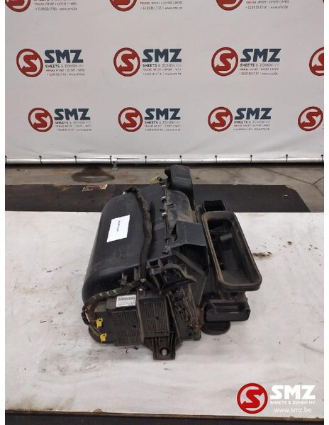 MAN Occ kachelhuis MAN TGX 81619006444 - Kúrenie/ Vetranie pre Nákladné auto: obrázok 2 MAN Occ kachelhuis MAN TGX 81619006444 - Kúrenie/ Vetranie pre Nákladné auto: obrázok 2